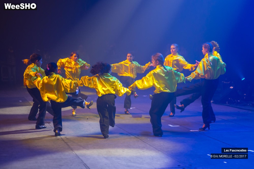 44/50 photos du spectacle Les Pascrecelles de Fourmies