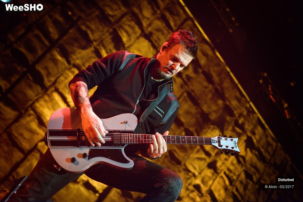 14/15 photos du spectacle disturbed