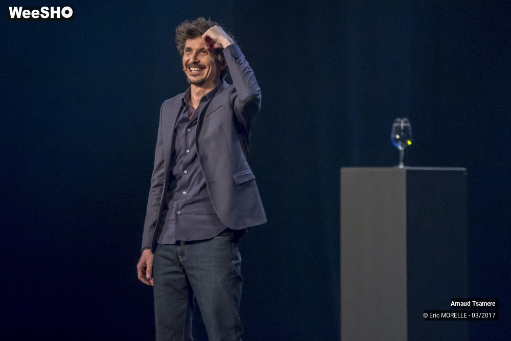 22/50 photos du spectacle Arnaud Tsamere