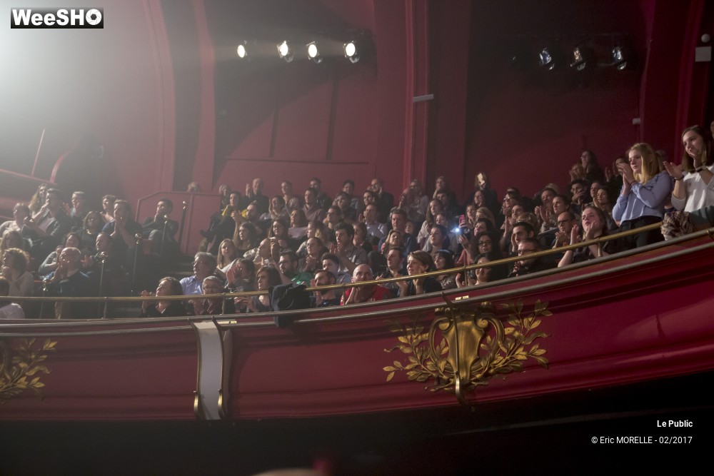 12/50 photos du spectacle Vianney Ambiance