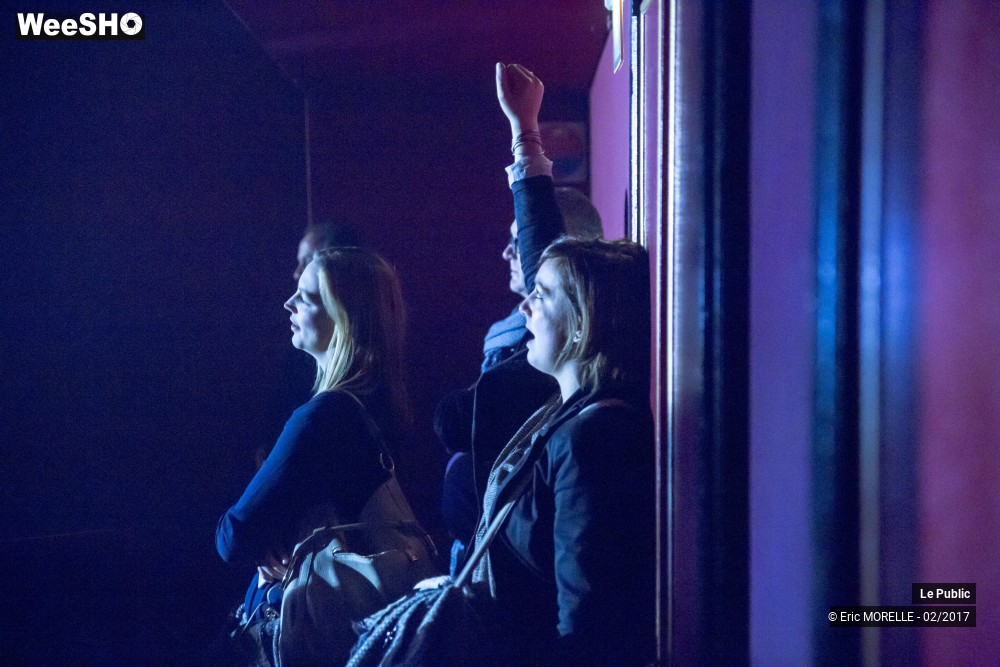 15/50 photos du spectacle Vianney Ambiance