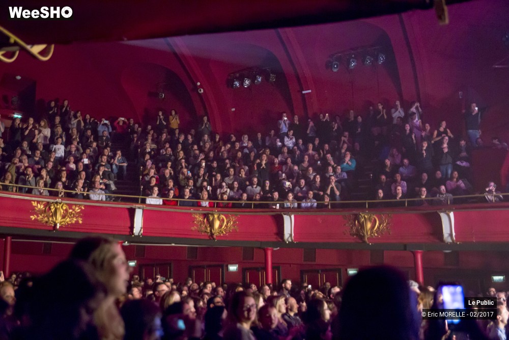 16/50 photos du spectacle Vianney Ambiance