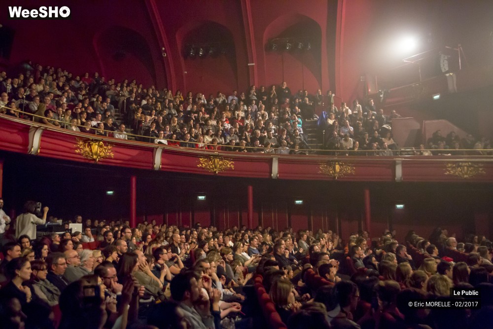 22/50 photos du spectacle Vianney Ambiance