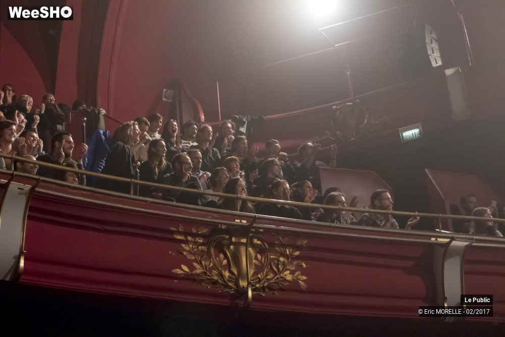 30/50 photos du spectacle Vianney Ambiance