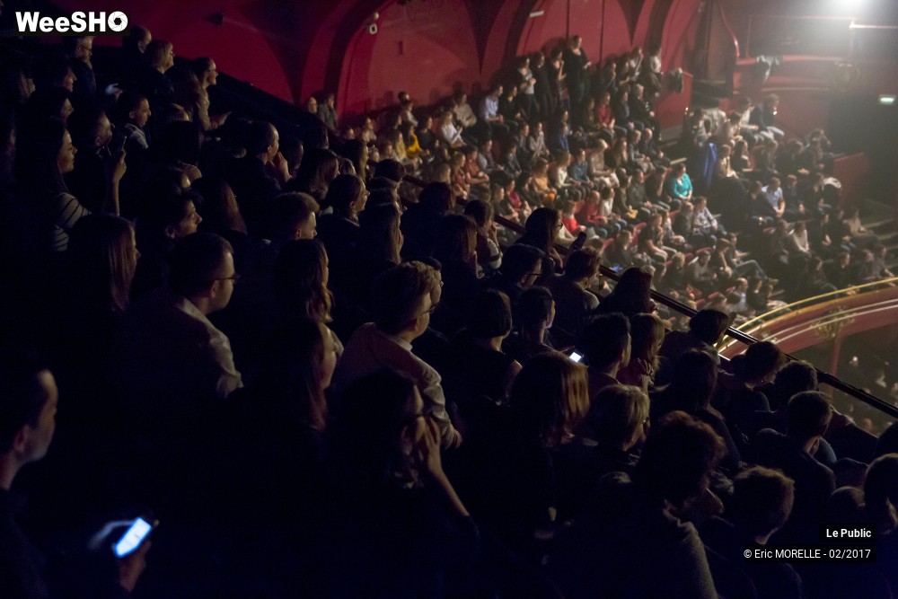 32/50 photos du spectacle Vianney Ambiance