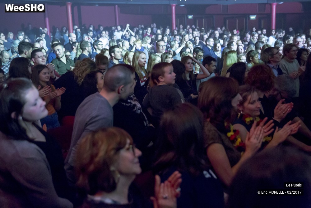 39/50 photos du spectacle Vianney Ambiance