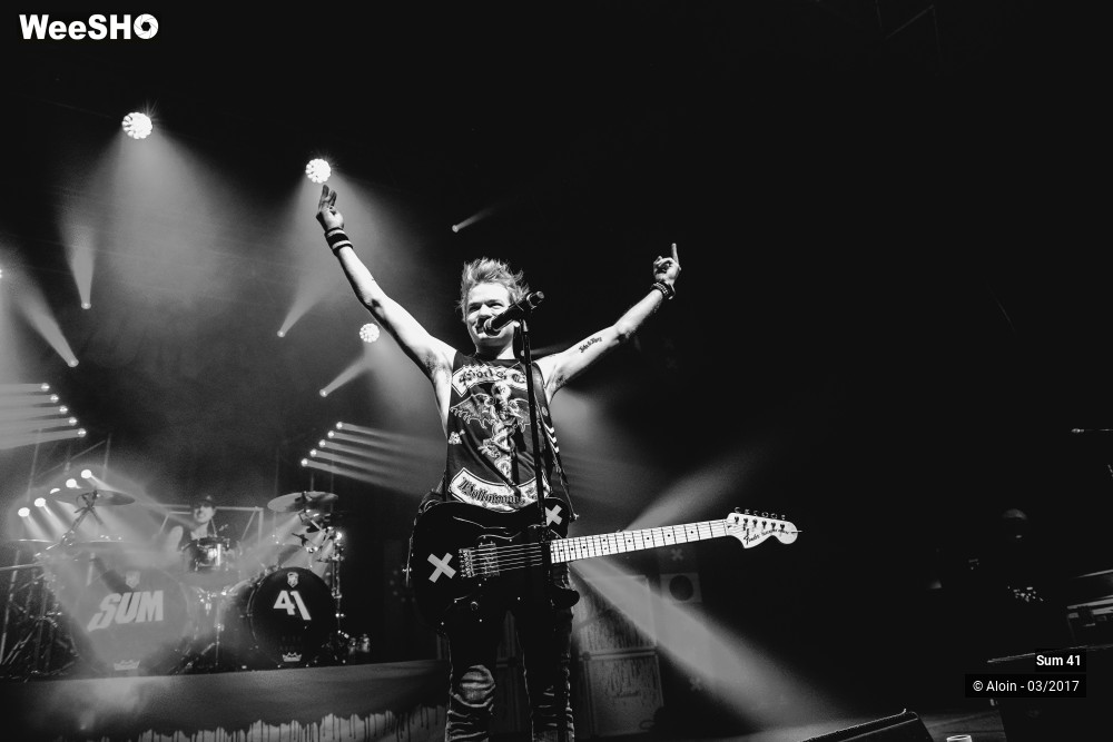 5/23 photos du spectacle SUM 41