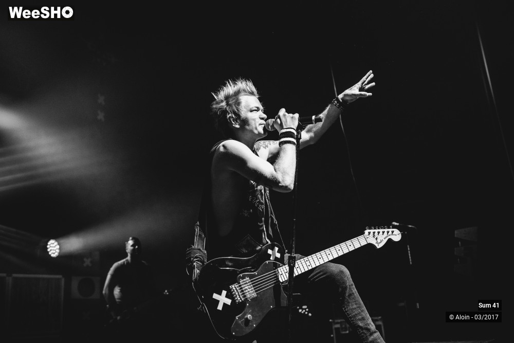 21/23 photos du spectacle SUM 41
