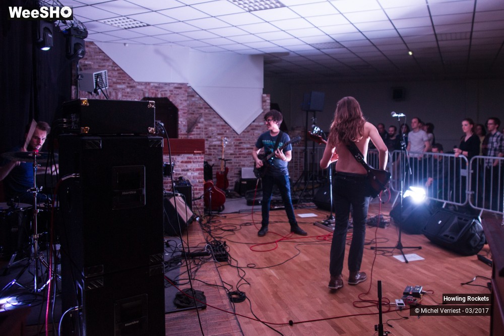 6/13 photos du spectacle Howling Rockets