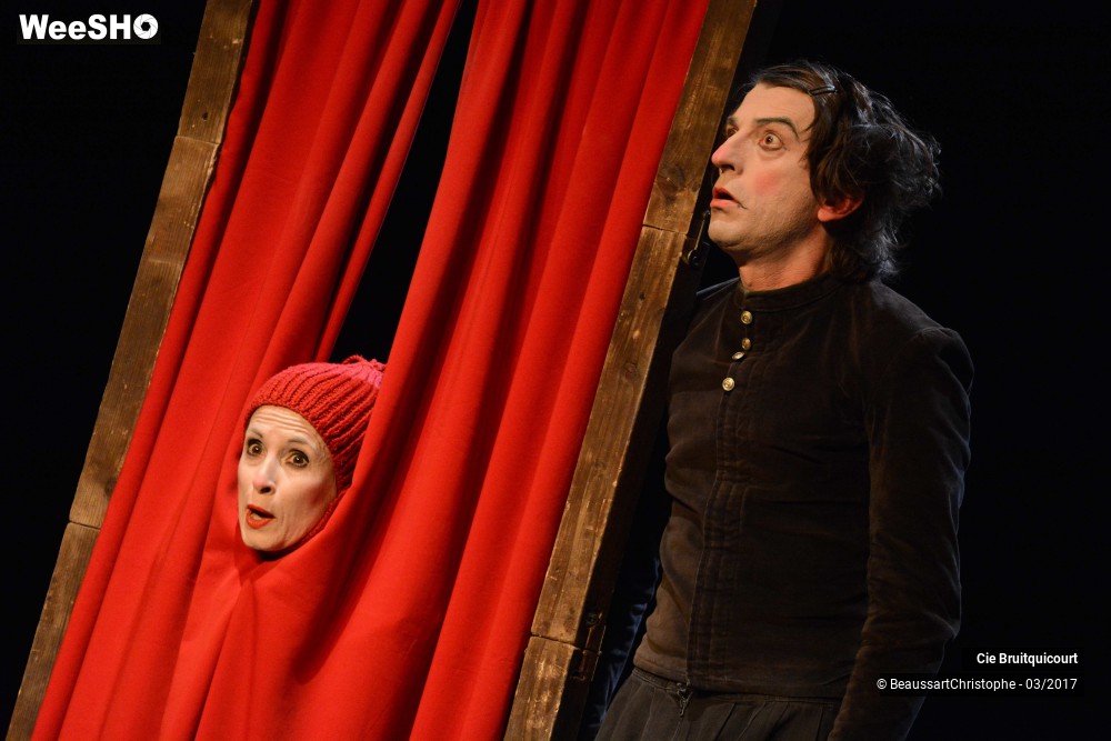 10/44 photos du spectacle Hamlet en 30 minutes