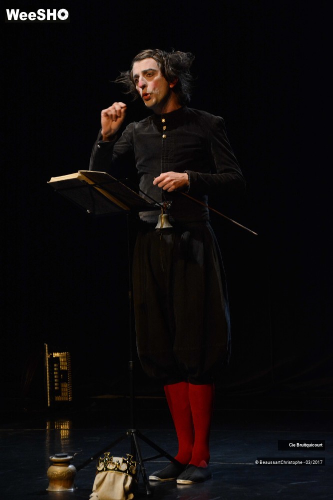 13/44 photos du spectacle Hamlet en 30 minutes