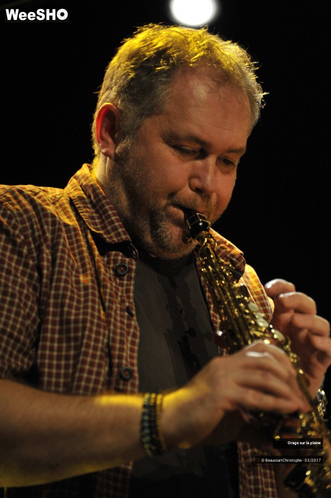 19/23 photos du spectacle Orage sur la plaine