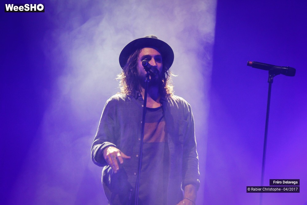 18/22 photos du spectacle Frero Delavega