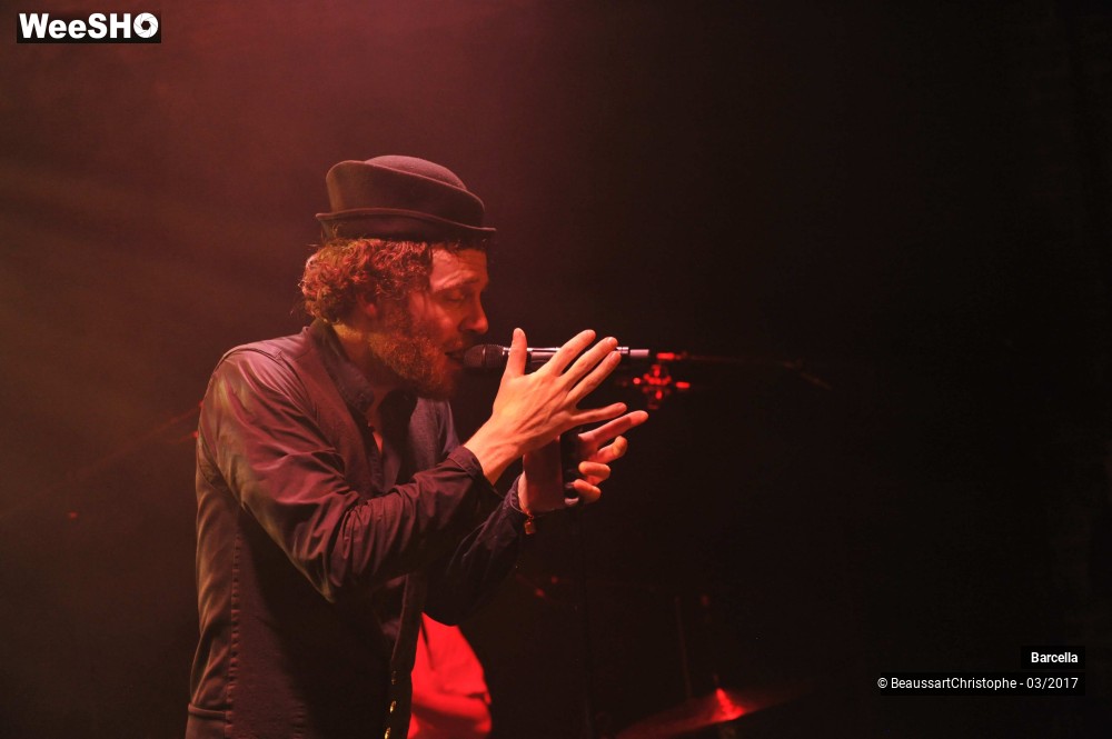 12/42 photos du spectacle Barcella