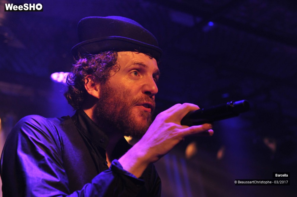 20/42 photos du spectacle Barcella