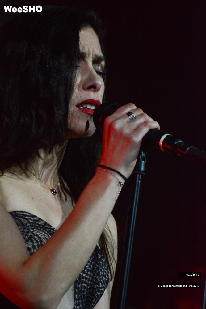 8/47 photos du spectacle Olivia Ruiz