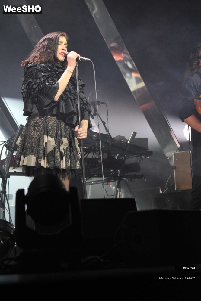 14/47 photos du spectacle Olivia Ruiz