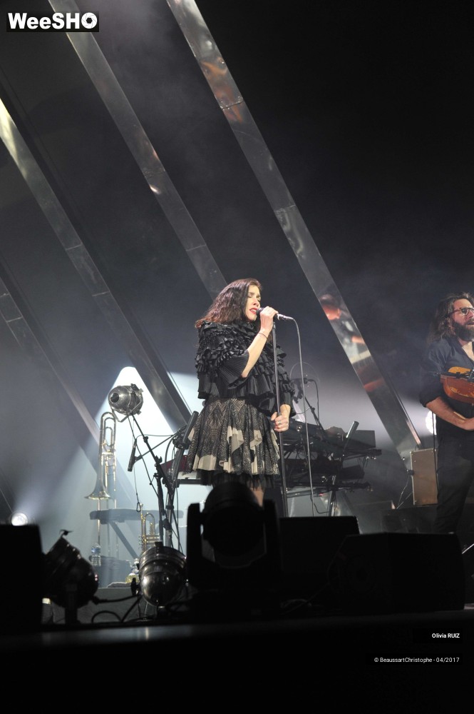 33/47 photos du spectacle Olivia Ruiz