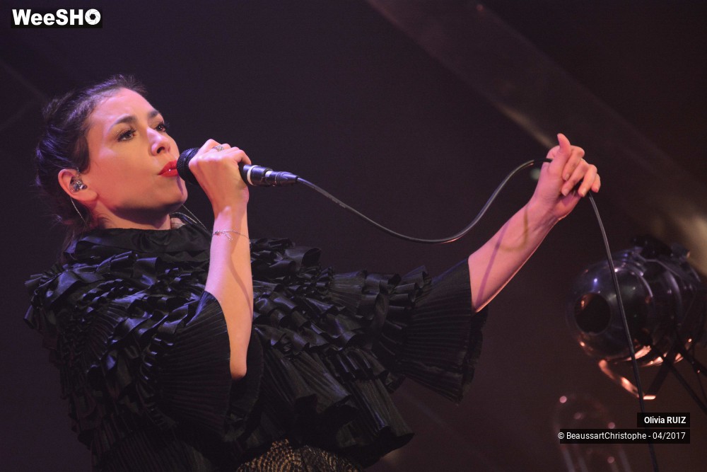 42/47 photos du spectacle Olivia Ruiz