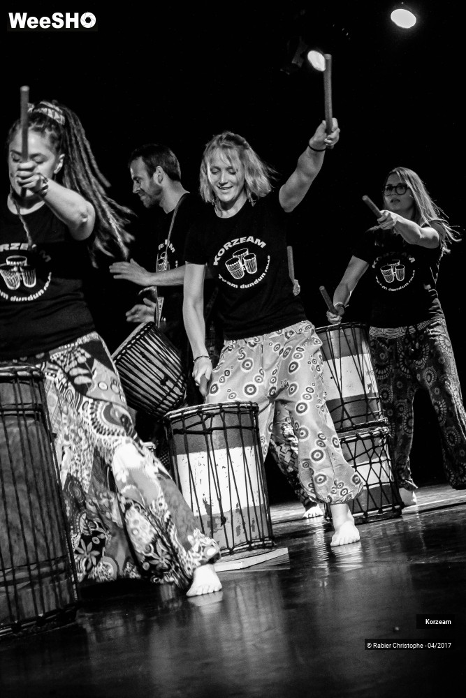 7/50 photos du spectacle Korzeam Dundun dansé