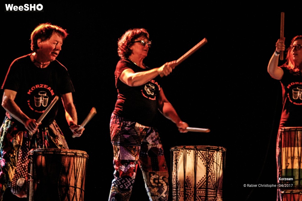 18/50 photos du spectacle Korzeam Dundun dansé