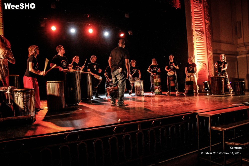 27/50 photos du spectacle Korzeam Dundun dansé