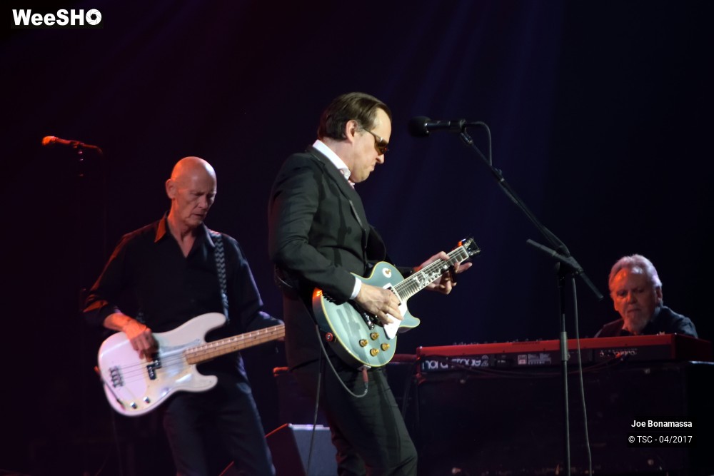 7/20 photos du spectacle Joe Bonamassa