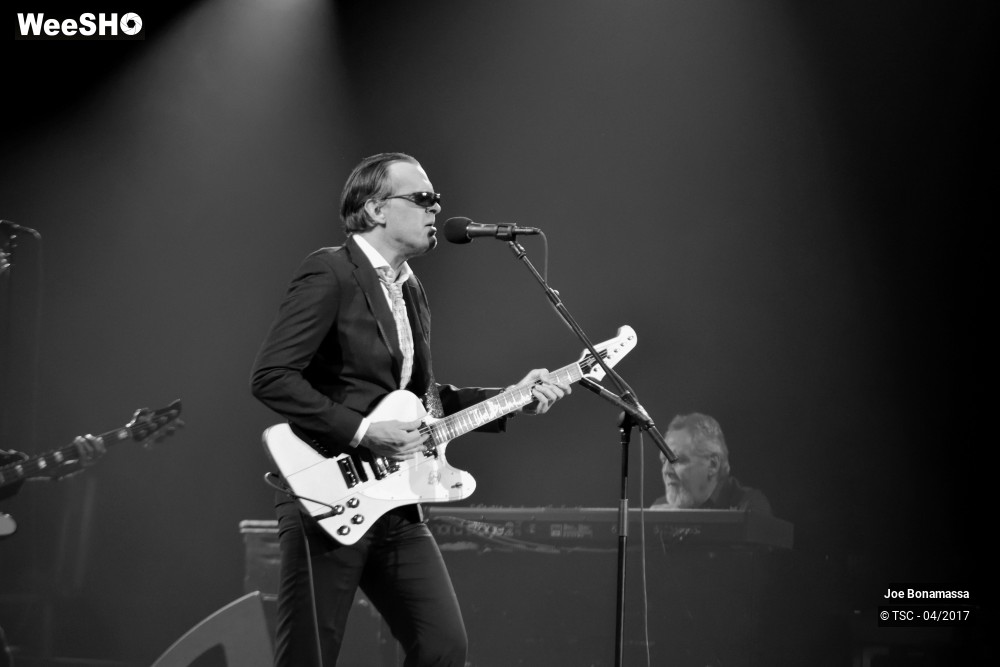 10/20 photos du spectacle Joe Bonamassa