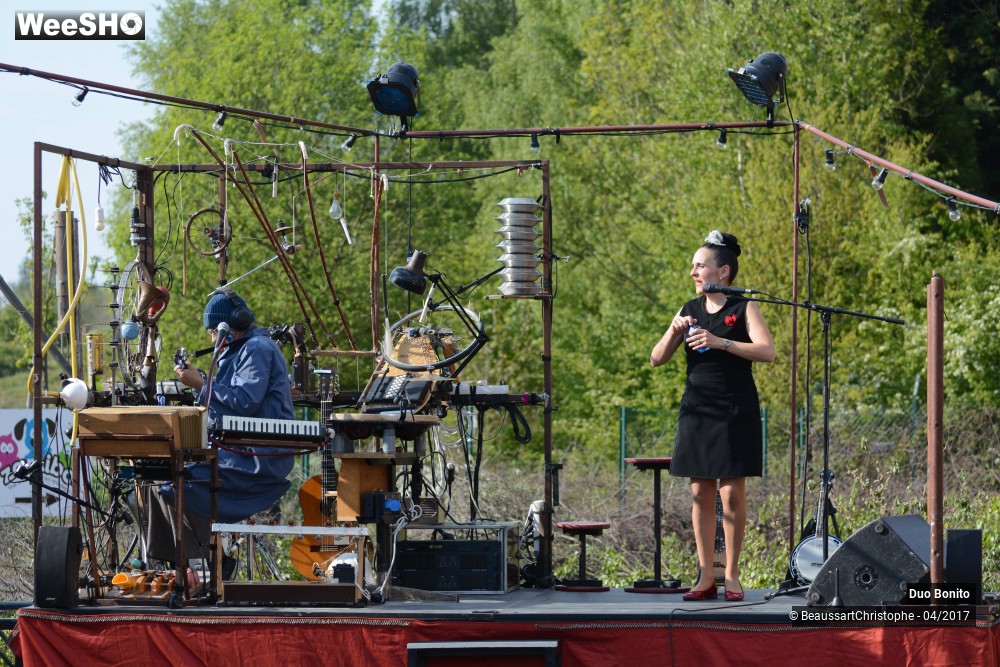 20/45 photos du spectacle Chansons à Risques