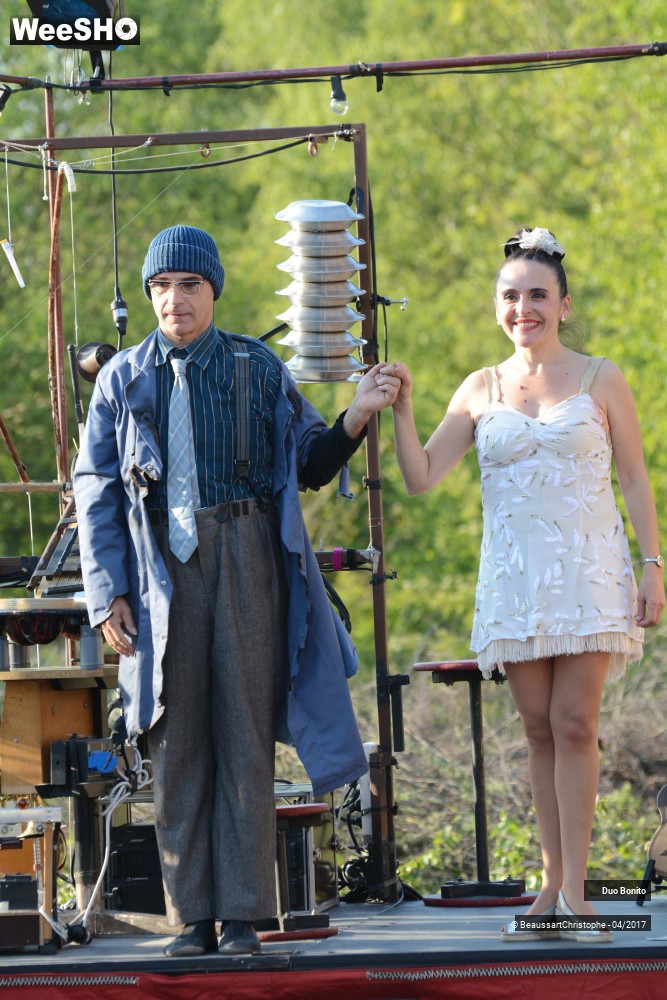 40/45 photos du spectacle Chansons à Risques