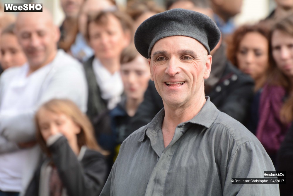 13/22 photos du spectacle Craie de Trottoir