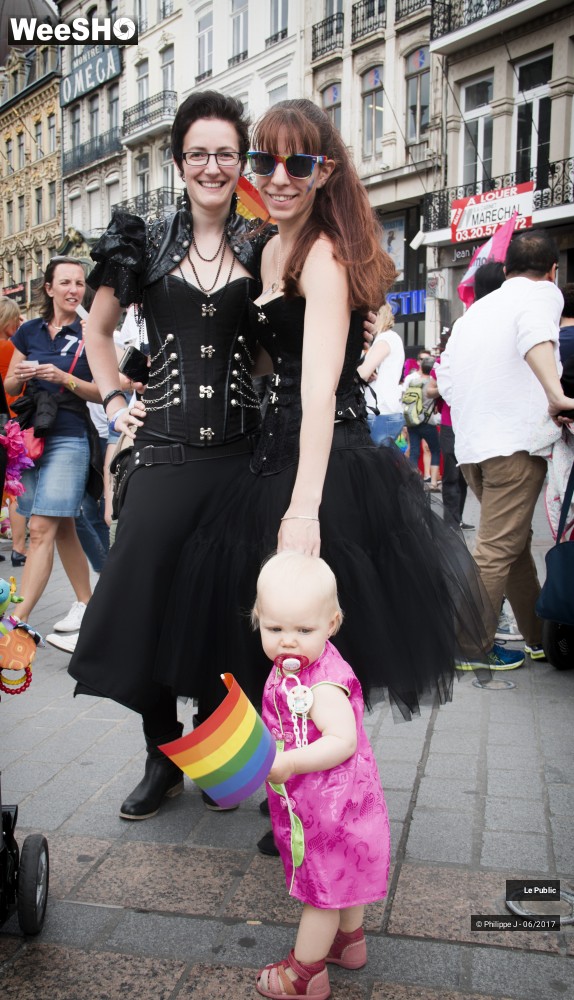 17/48 photos du spectacle Gay Pride