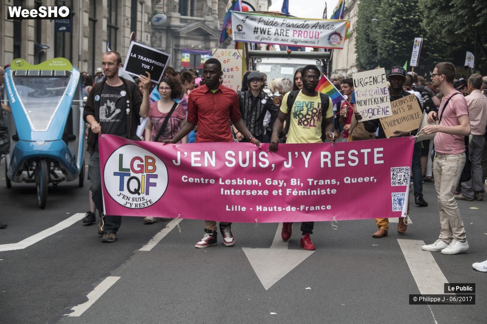 23/48 photos du spectacle Gay Pride