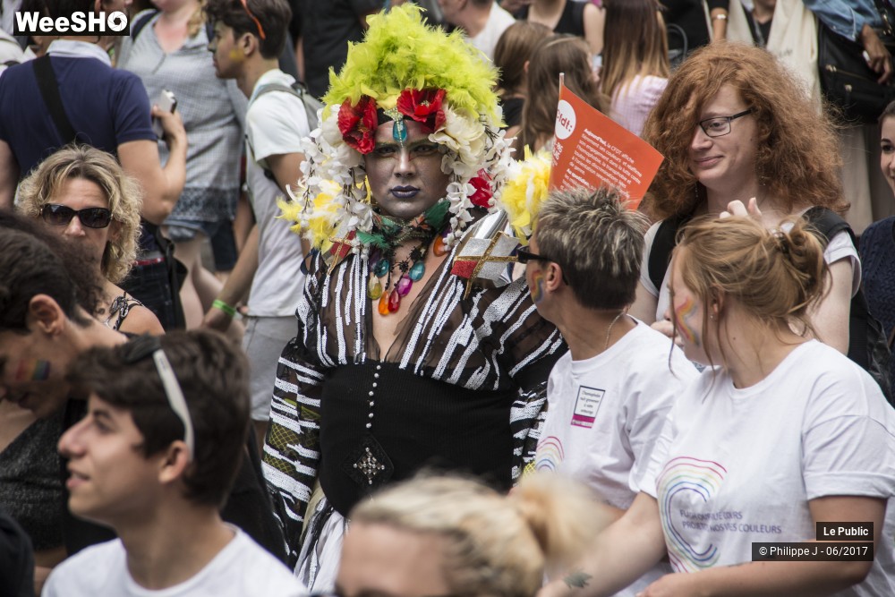 25/48 photos du spectacle Gay Pride