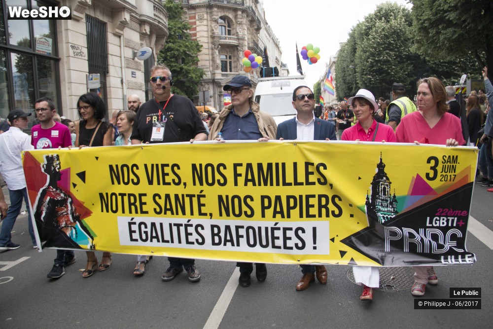45/48 photos du spectacle Gay Pride