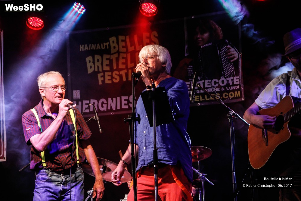 14/24 photos du spectacle Bouteille à la Mer