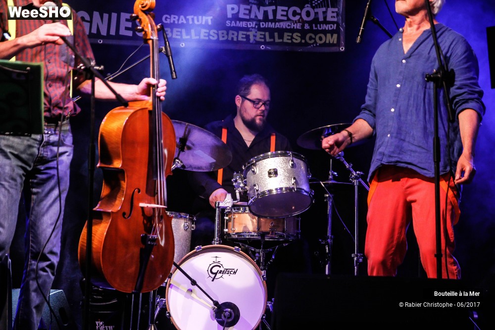 16/24 photos du spectacle Bouteille à la Mer