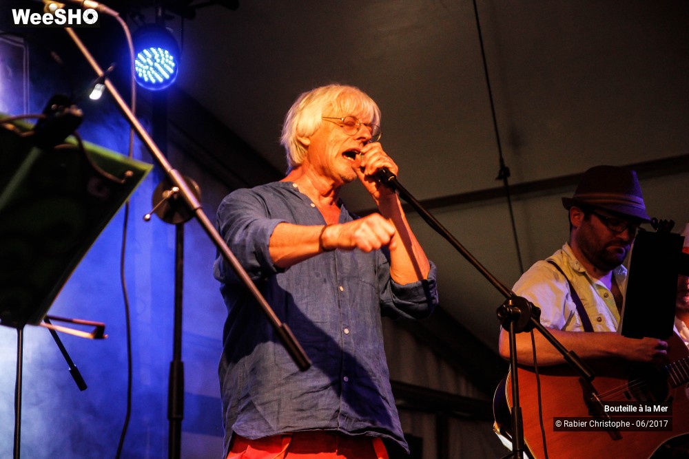 19/24 photos du spectacle Bouteille à la Mer