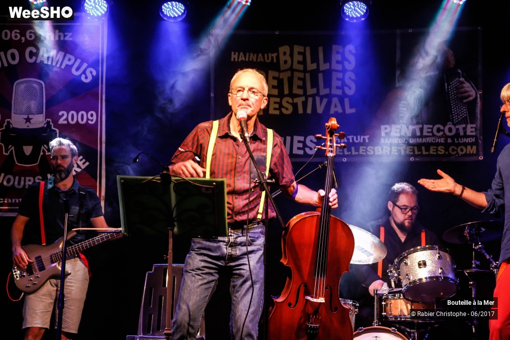 22/24 photos du spectacle Bouteille à la Mer