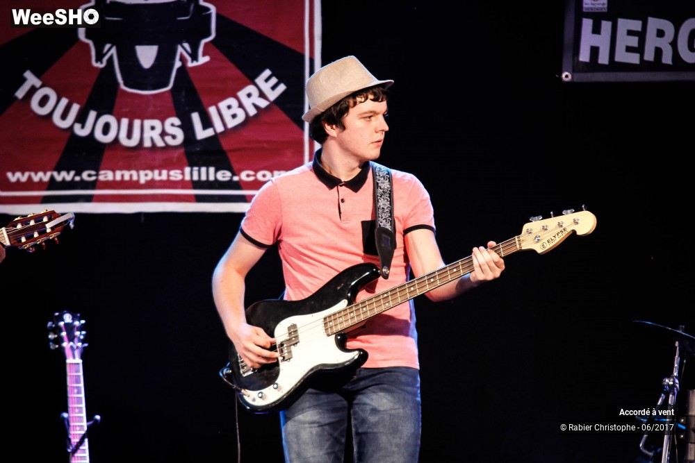 15/27 photos du spectacle Accordé a vent