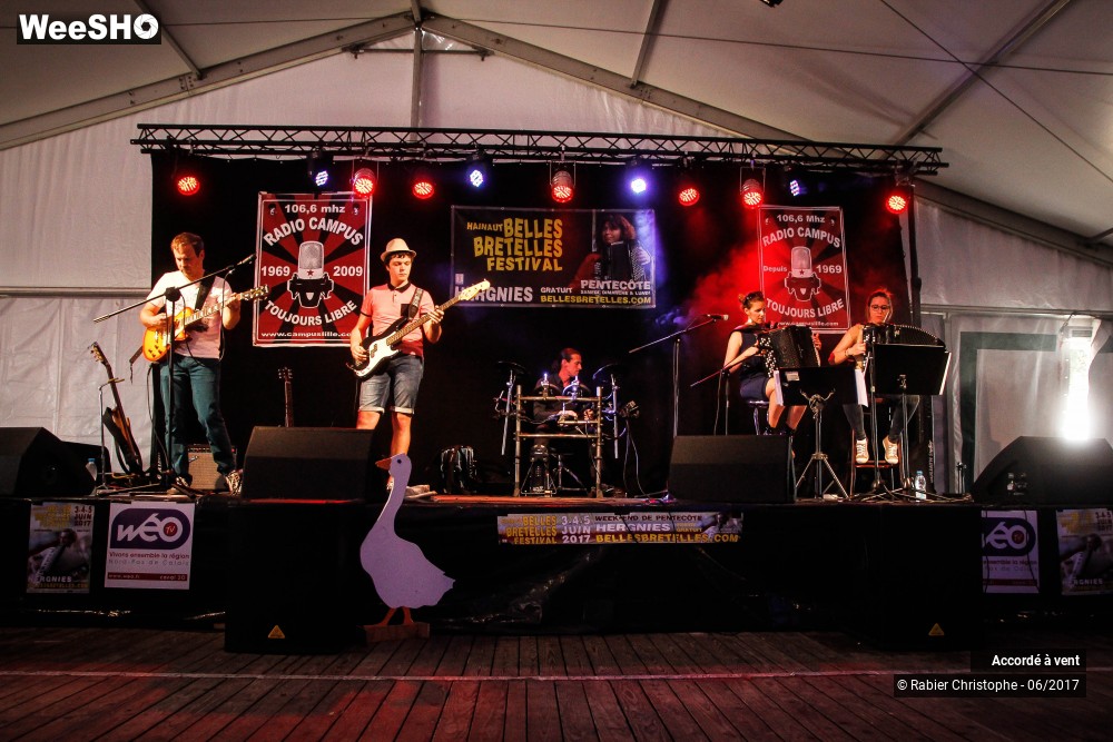 25/27 photos du spectacle Accordé a vent