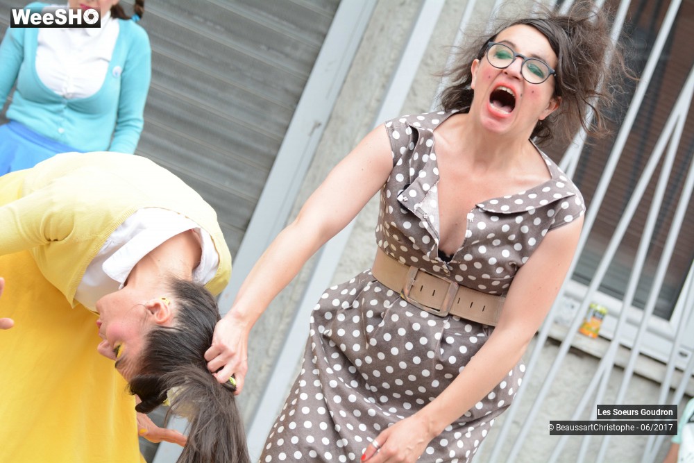 21/51 photos du spectacle Les Soeurs Goudron