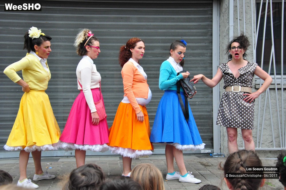 25/51 photos du spectacle Les Soeurs Goudron