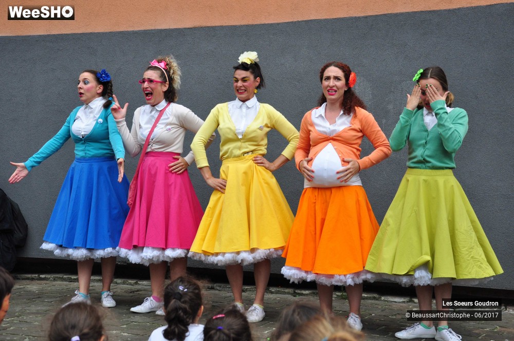 30/51 photos du spectacle Les Soeurs Goudron