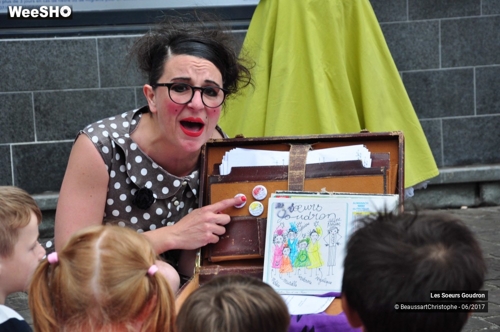 34/51 photos du spectacle Les Soeurs Goudron