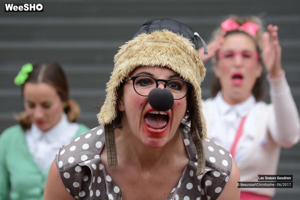 38/51 photos du spectacle Les Soeurs Goudron