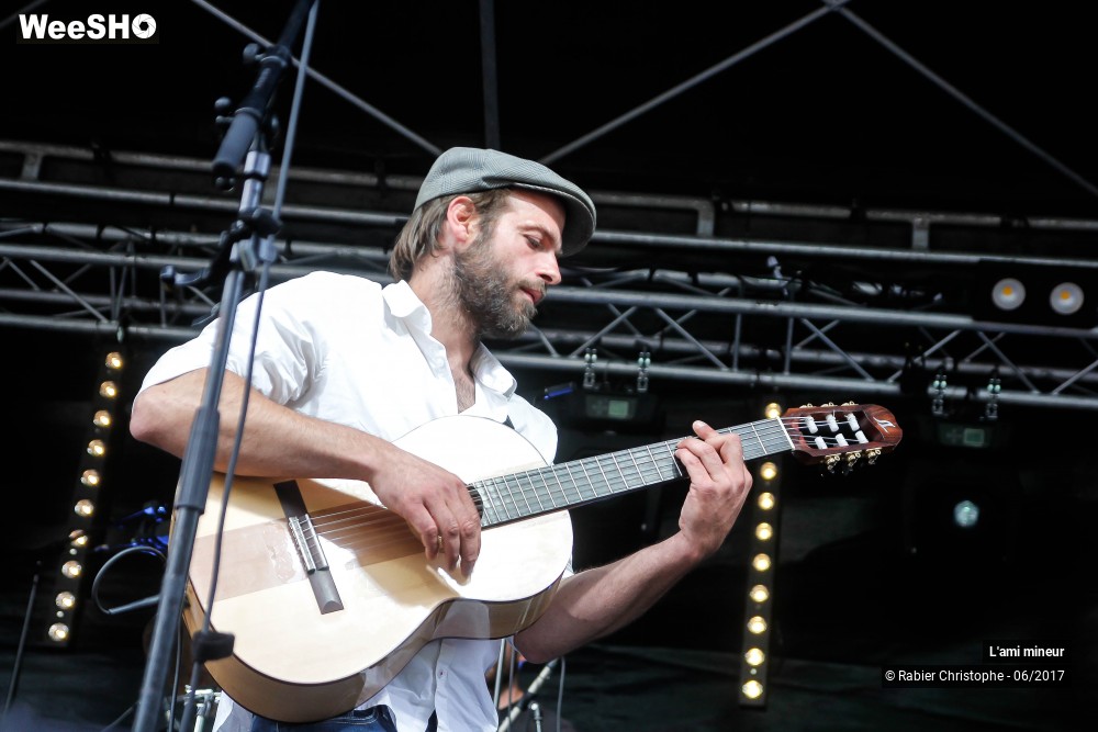 11/42 photos du spectacle L'ami mineur