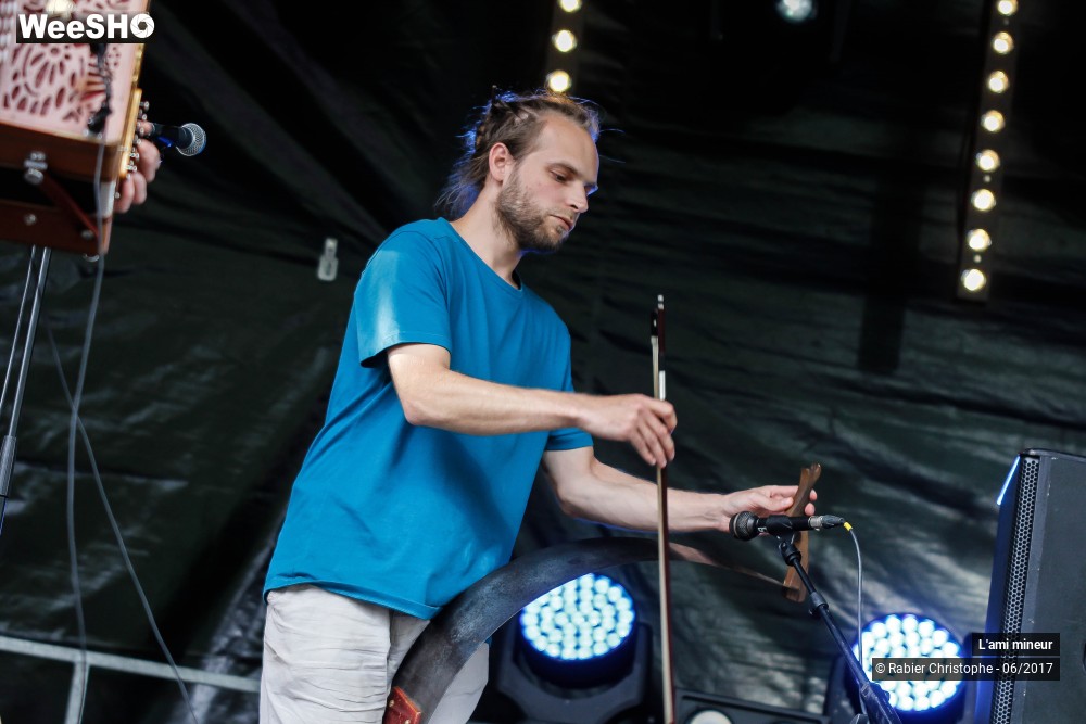 17/42 photos du spectacle L'ami mineur