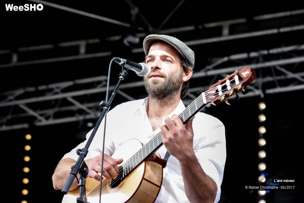 39/42 photos du spectacle L'ami mineur