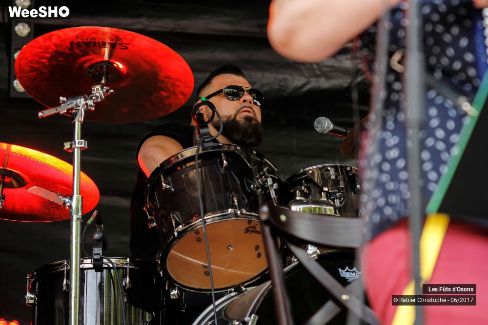 17/36 photos du spectacle Les Fûts d'Osons